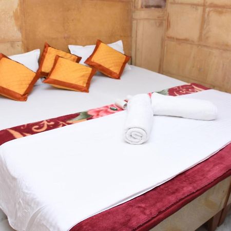 Rumi'S Home Stay Jaisalmer Dış mekan fotoğraf