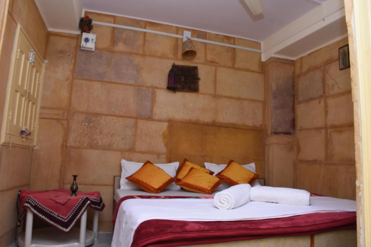 Rumi'S Home Stay Jaisalmer Dış mekan fotoğraf
