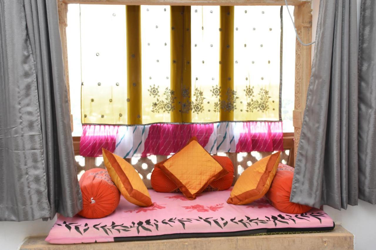 Rumi'S Home Stay Jaisalmer Dış mekan fotoğraf
